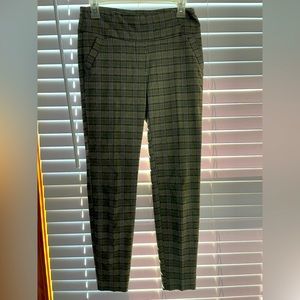 Plaid, comfy, pull on plaid pants